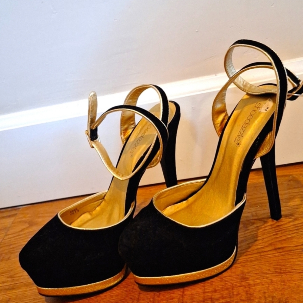 Black Velvet Stillettos by Shoedazzel